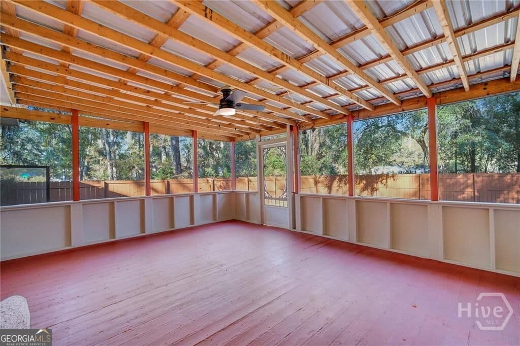 5 bedroom, 2 bathroom, 1,944 sq ft single family residence for sale at 147 Cc Jones Street, Midway, GA 31320 — photo 7