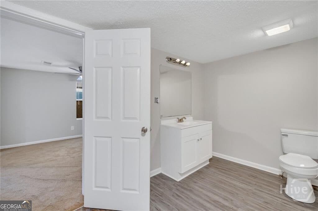 5 bedroom, 2 bathroom, 1,944 sq ft single family residence for sale at 147 Cc Jones Street, Midway, GA 31320 — photo 10