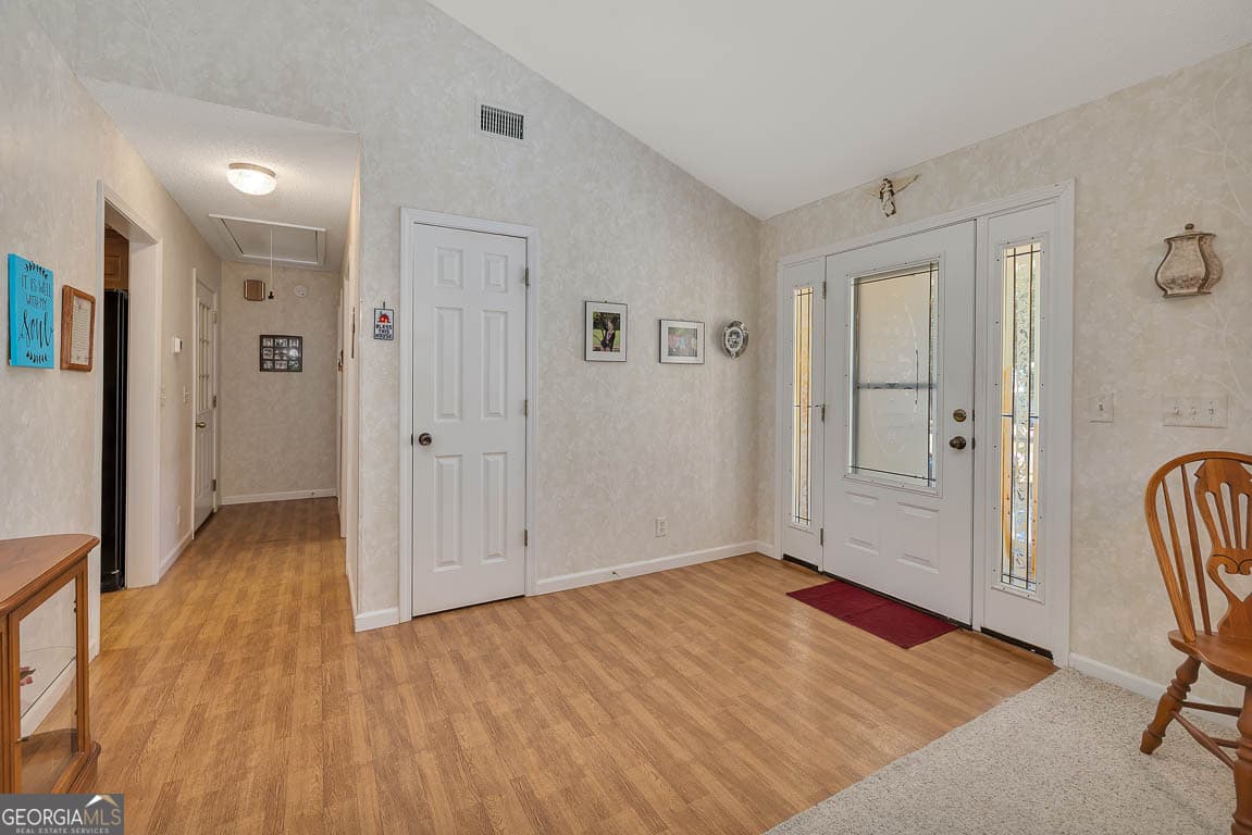 6 bedroom, 5 bathroom, 2,162 sq ft single family residence for sale at 1056 Fiddler Trace, Townsend, GA 31331 — photo 2