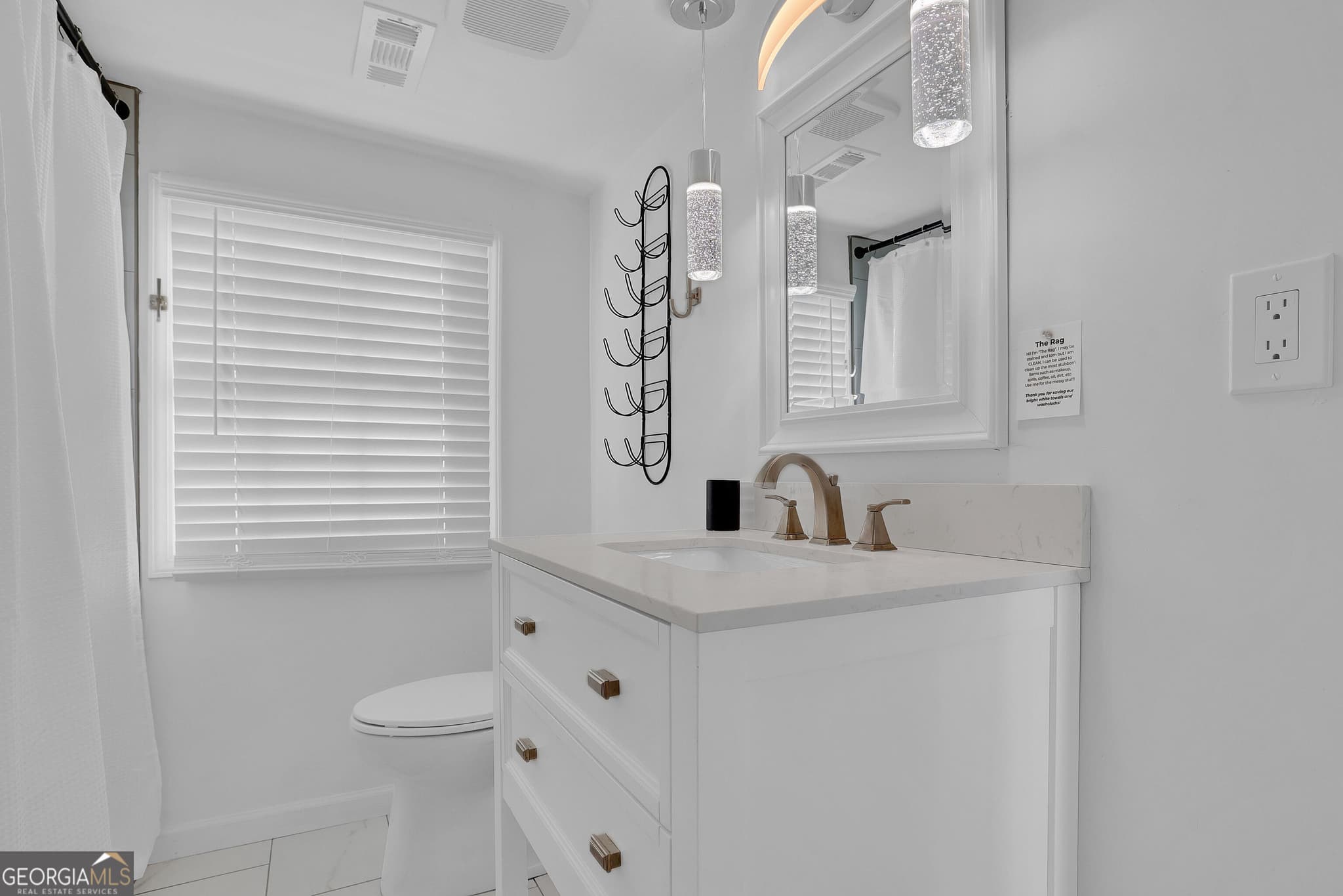 8 bedroom, 6 bathroom, 5,000 sq ft single family residence for rent at 1100 Janes Lane, Atlanta, GA 30324 for $14,000 a month — photo 8