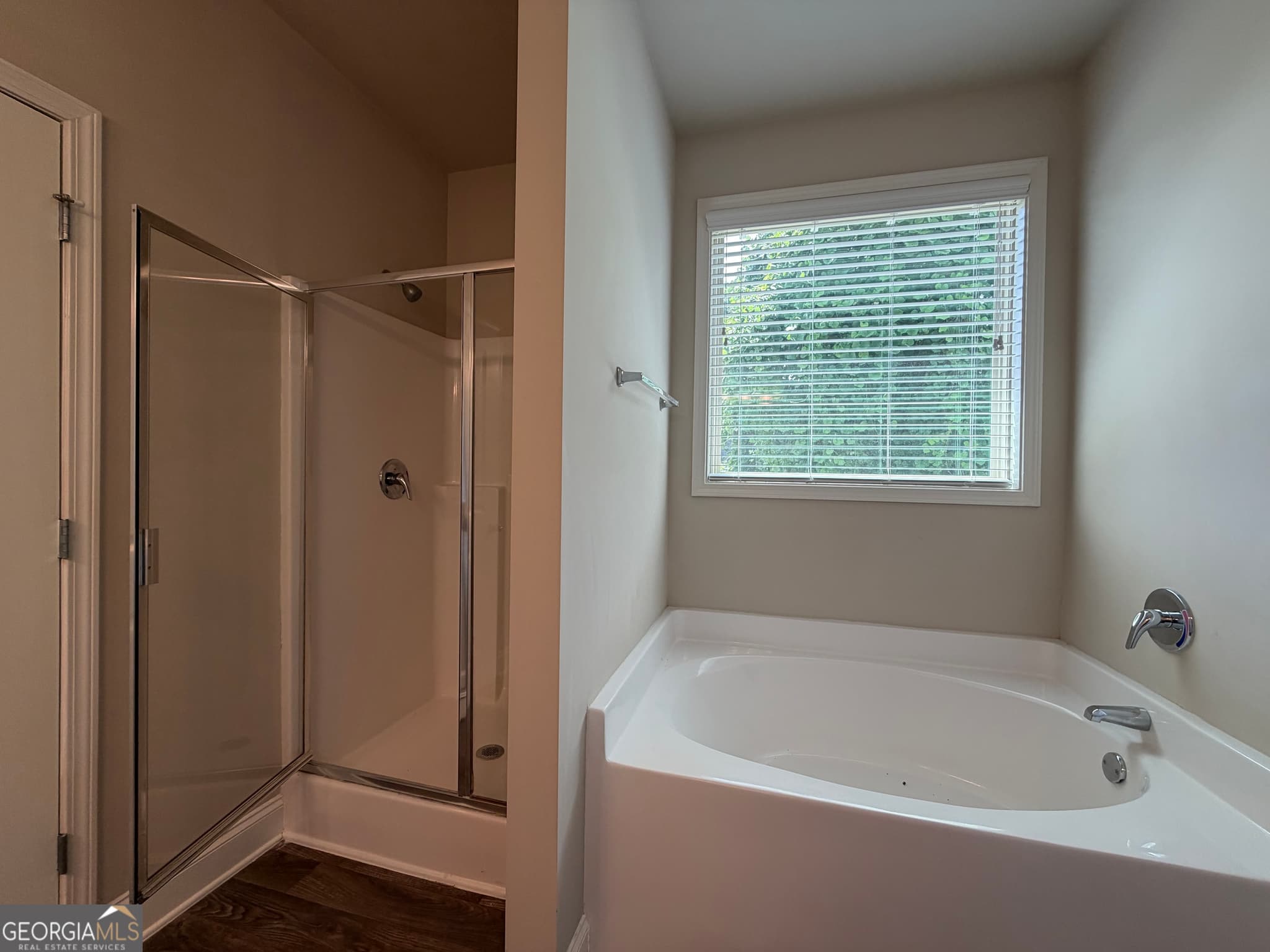 4 bedroom, 2.5 bathroom, 2,351 sq ft single family residence for sale at 241 Dublin Way, Dallas, GA 30132 — photo 9