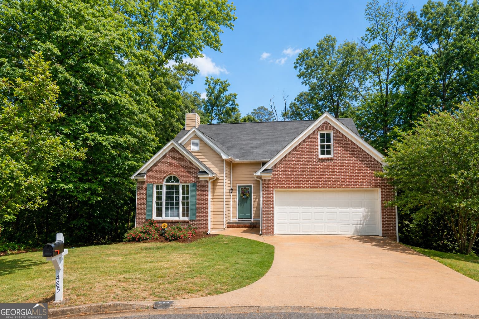 4 bedroom, 3 bathroom, 2,825 sq ft single family residence sold at 485 Ashville Drive, Macon, GA 31210