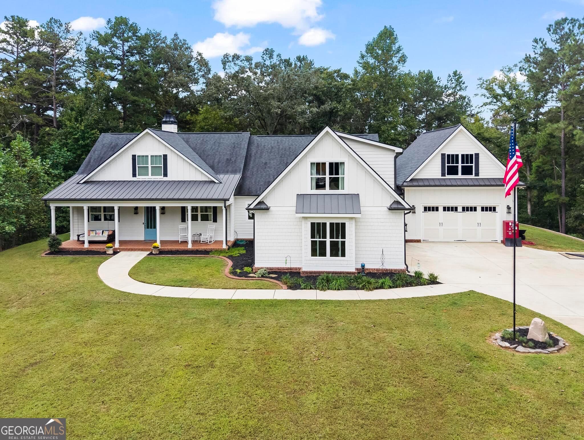 4 bedroom, 2.5 bathroom, 2,685 sq ft single family residence for sale at 925 Clayroot Road, Dallas, GA 30132