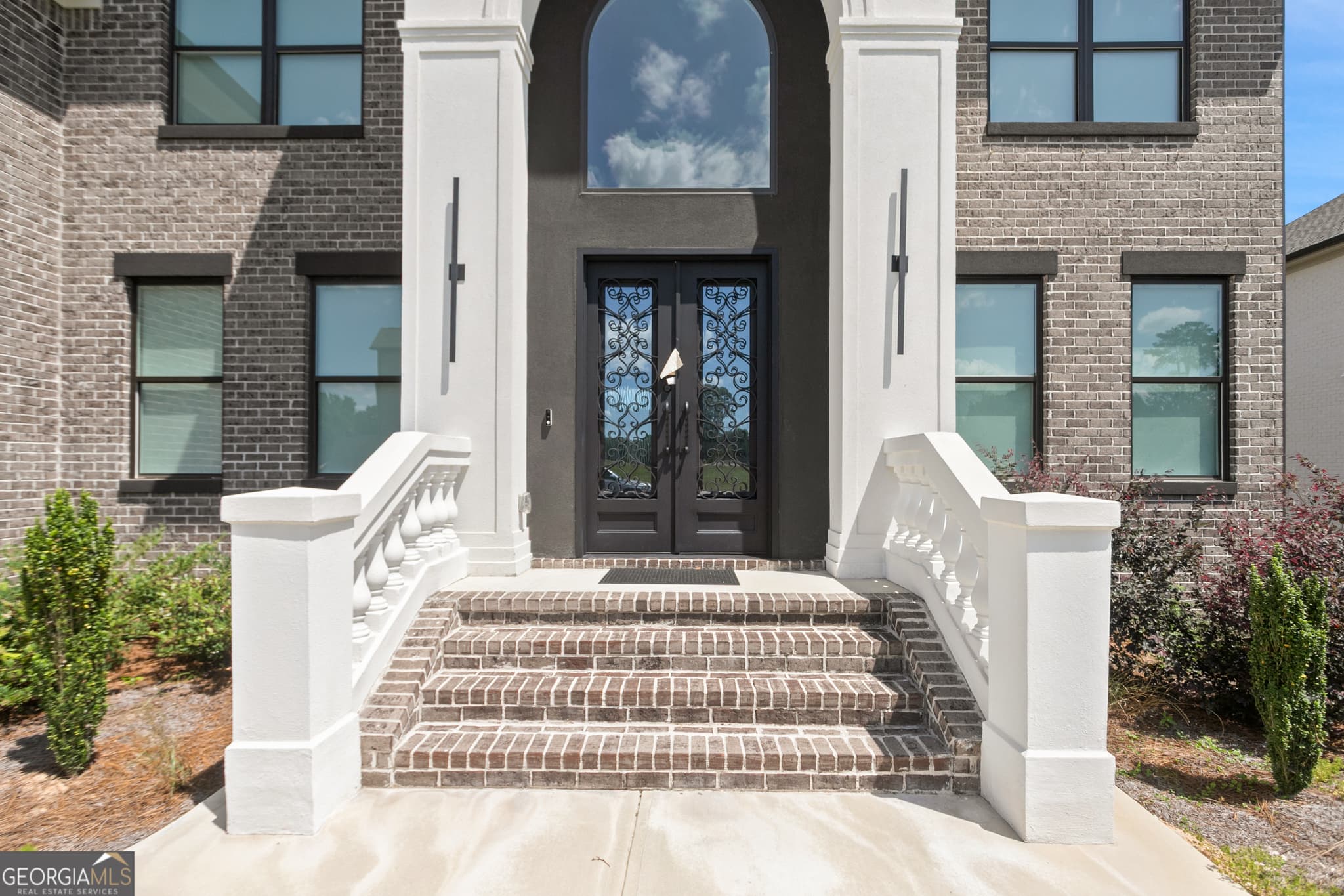 5 bedroom, 4 bathroom, 4,344 sq ft single family residence for sale at 2944 Waterford Drive, Conyers, GA 30094 — photo 5