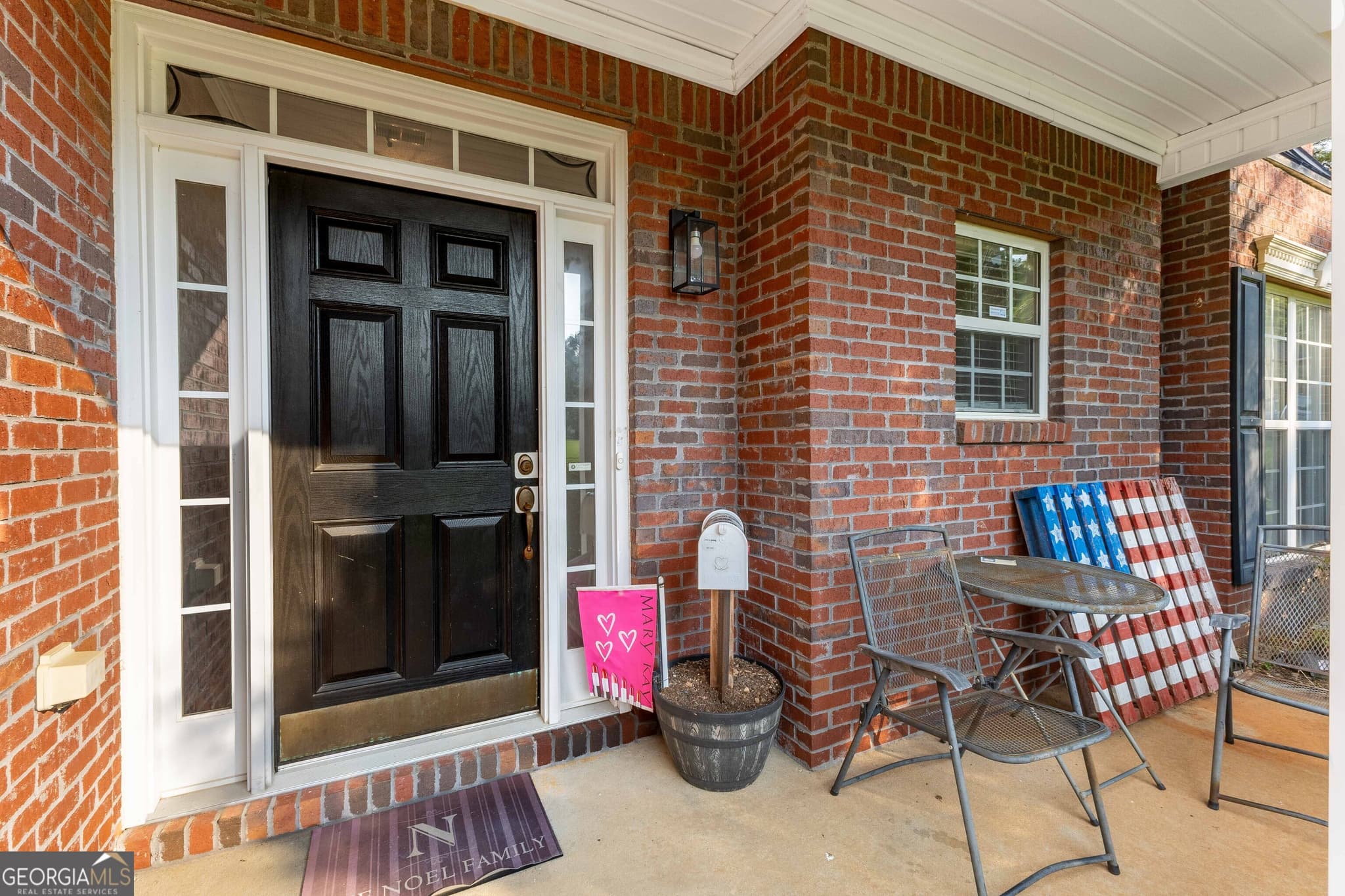 5 bedroom, 3 bathroom, 2,394 sq ft single family residence for sale at 300 Pilgrim Way, Fayetteville, GA 30214 — photo 6