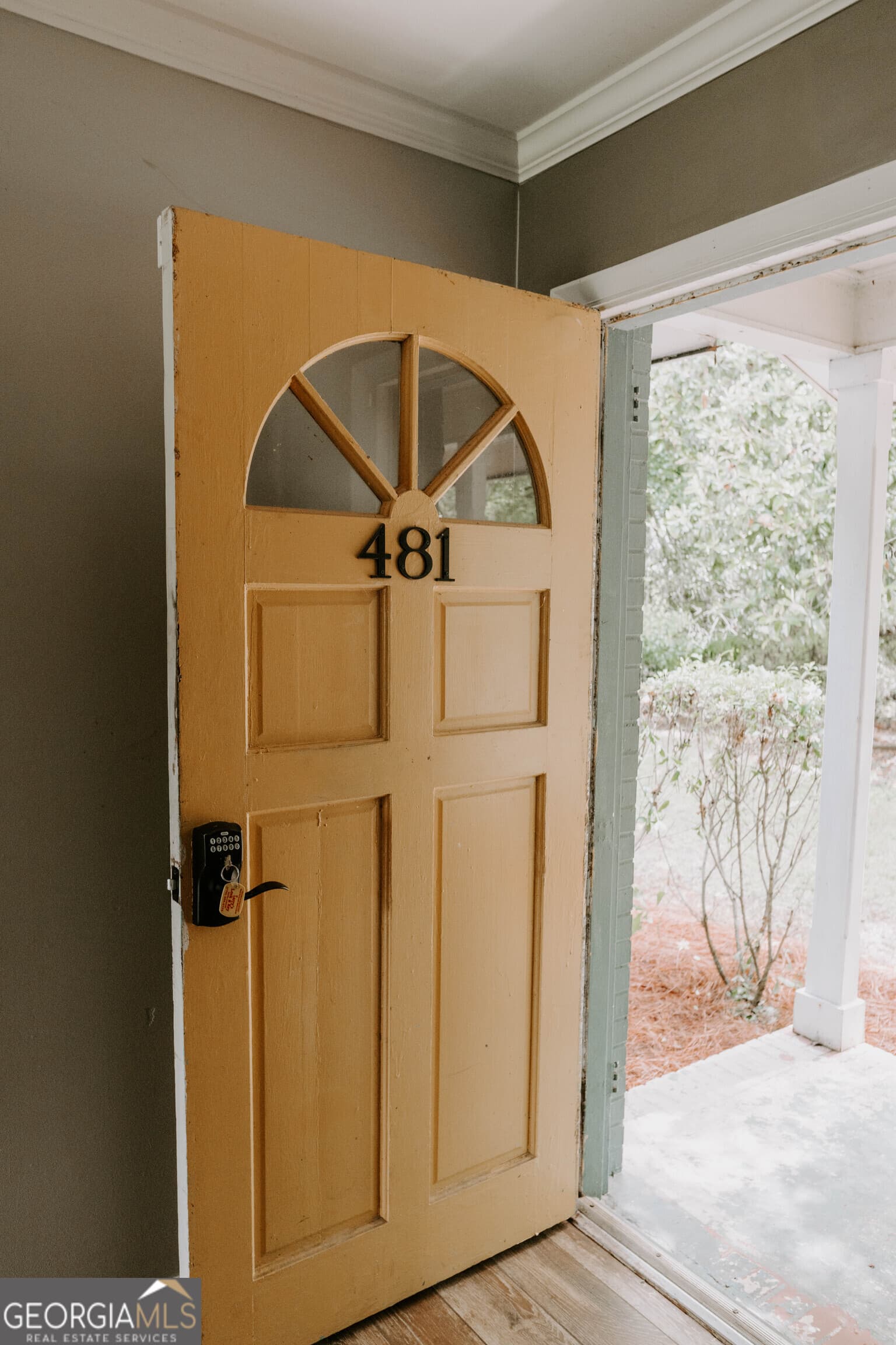 4 bedroom, 2.5 bathroom, 2,237 sq ft single family residence for sale at 481 Skinners Bypass, Milner, GA 30257 — photo 10