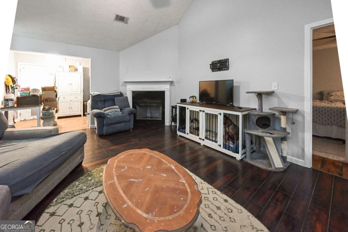 3 bedroom, 2 bathroom, 1,212 sq ft single family residence for sale at 36 Waterview Drive, Lagrange, GA 30240 — photo 6