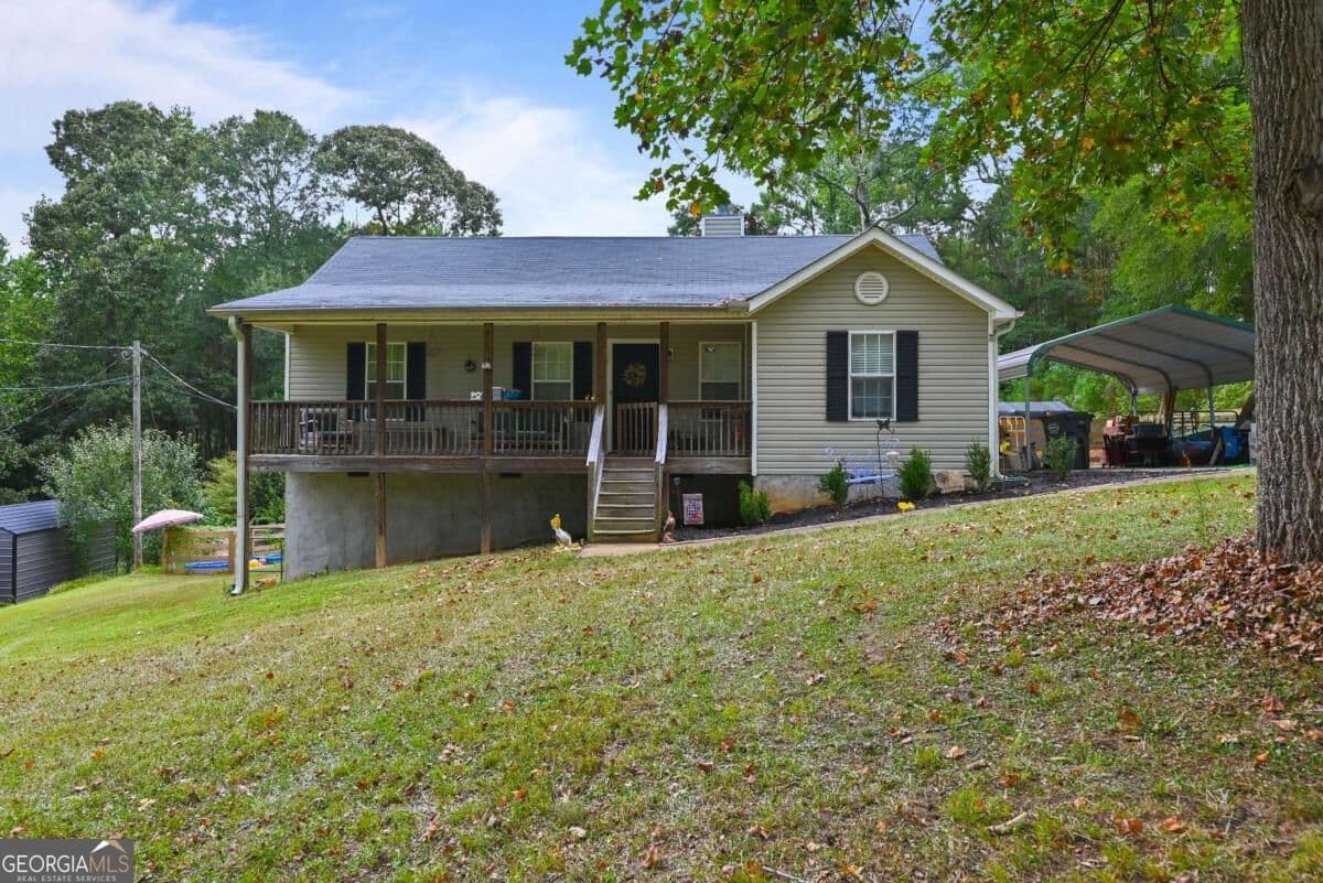 3 bedroom, 2 bathroom, 1,212 sq ft single family residence for sale at 36 Waterview Drive, Lagrange, GA 30240 — photo 1 of 34