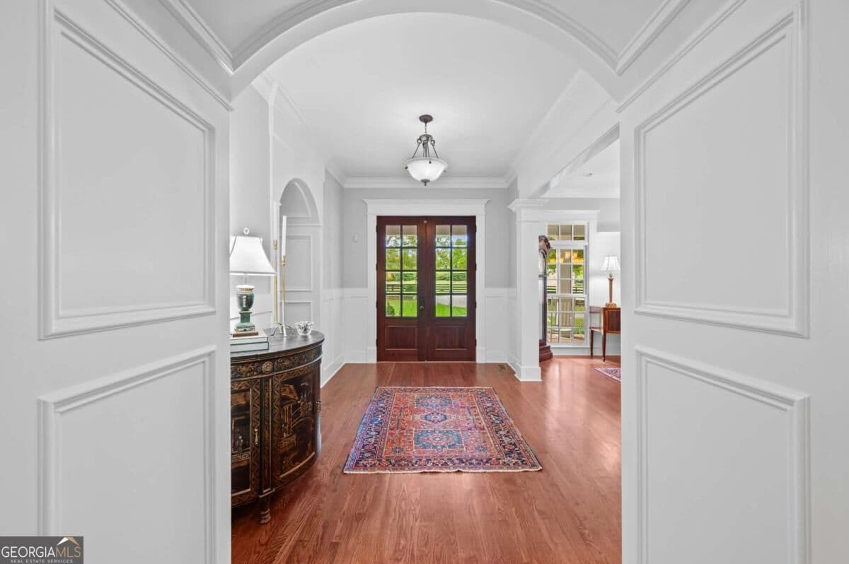 5 bedroom, 7.5 bathroom, 10,517 sq ft single family residence for sale at 310 Trinity Overlook, Canton, GA 30115 — photo 3