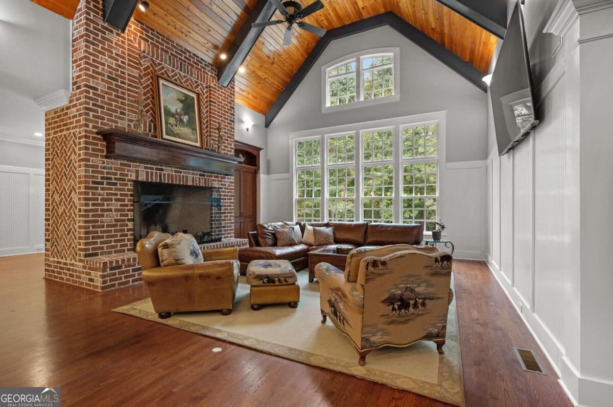 5 bedroom, 7.5 bathroom, 10,517 sq ft single family residence for sale at 310 Trinity Overlook, Canton, GA 30115 — photo 5