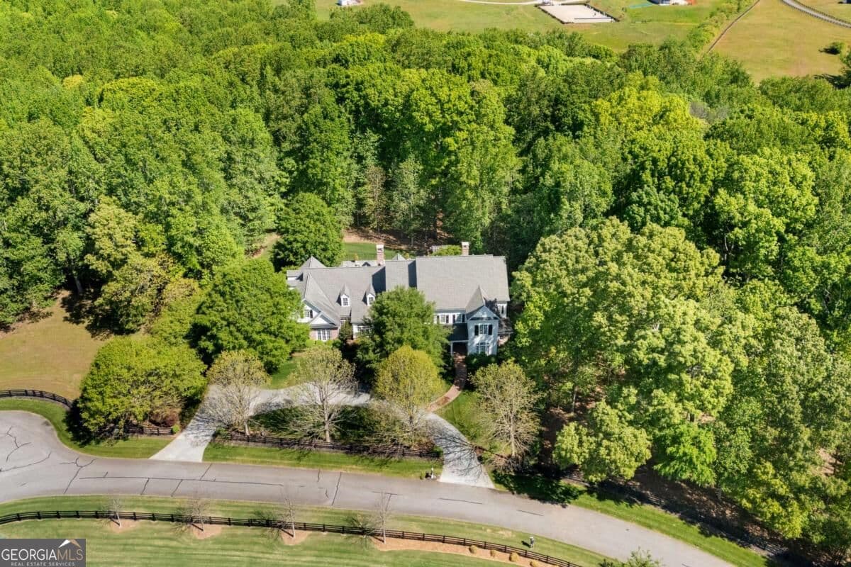 5 bedroom, 7.5 bathroom, 10,517 sq ft single family residence for sale at 310 Trinity Overlook, Canton, GA 30115 — photo 9
