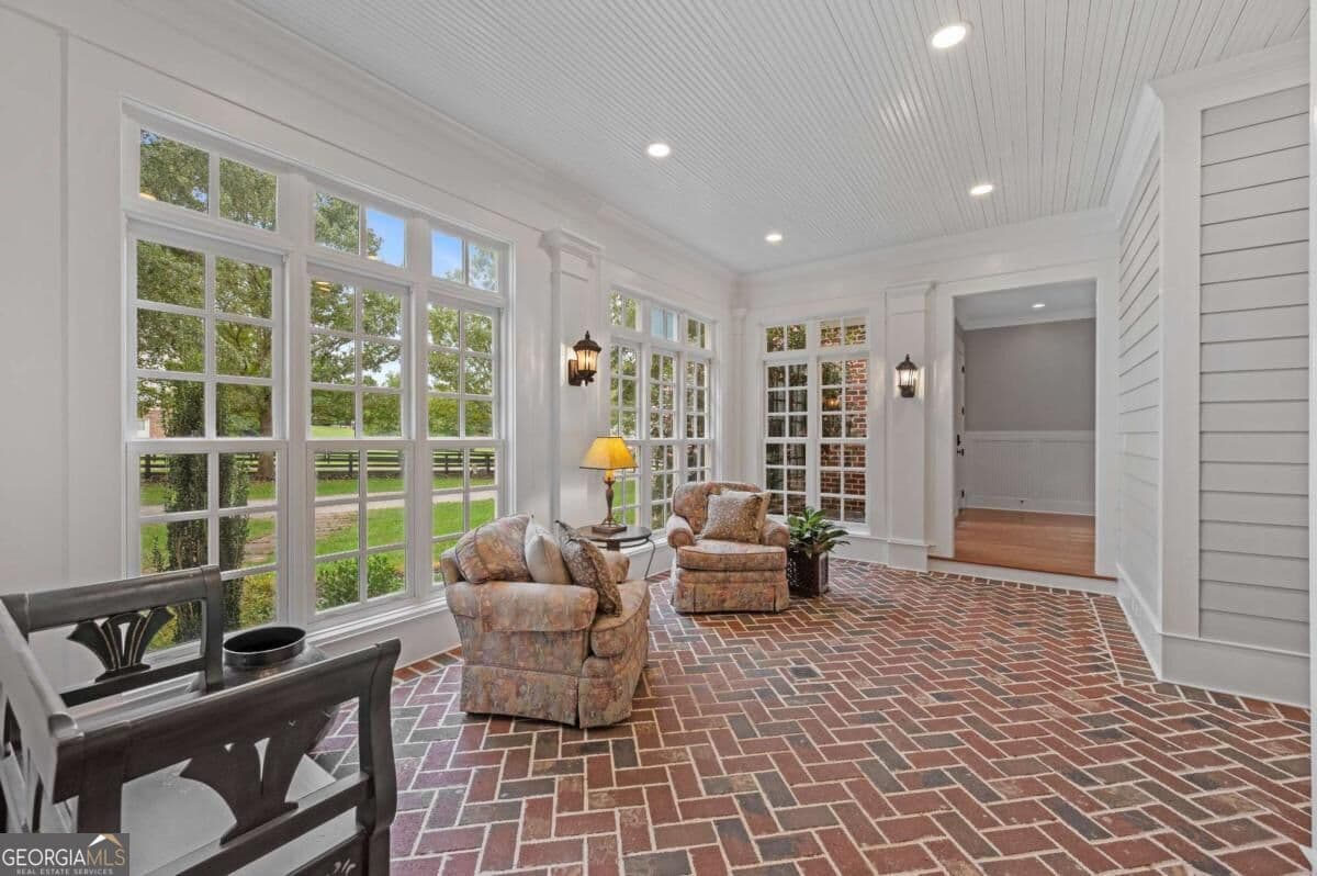 5 bedroom, 7.5 bathroom, 10,517 sq ft single family residence for sale at 310 Trinity Overlook, Canton, GA 30115 — photo 4