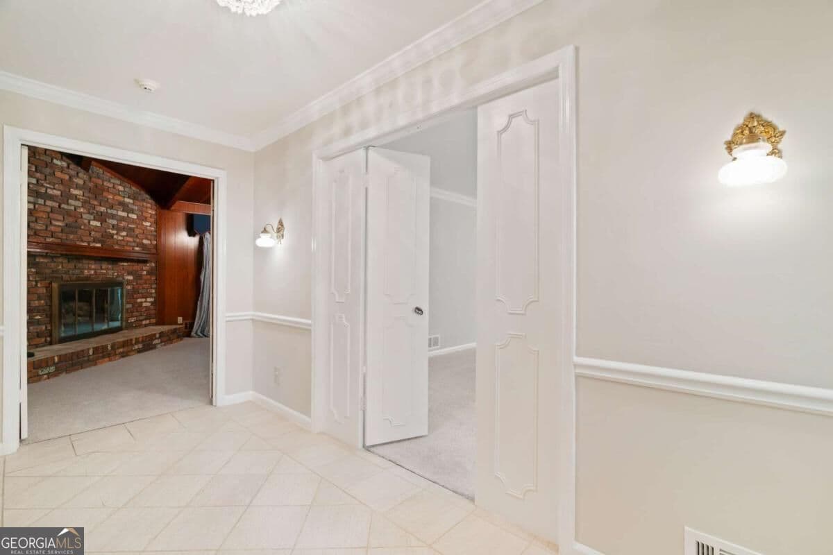 3 bedroom, 2 bathroom single family residence for sale at 4670 Windsor Drive, Smyrna, GA 30082 — photo 7