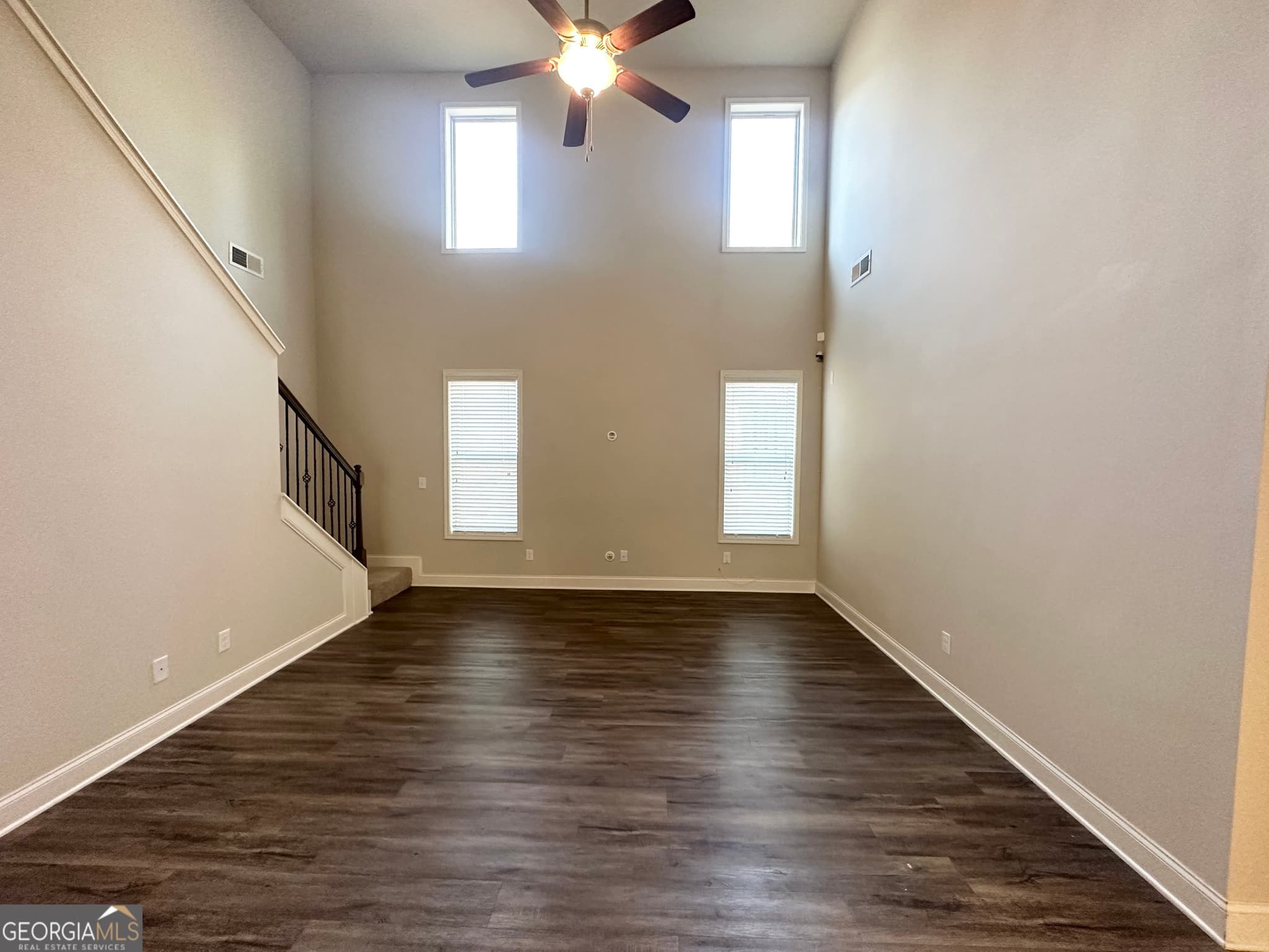 4 bedroom, 2.5 bathroom, 2,351 sq ft single family residence for sale at 318 Dublin Way, Dallas, GA 30132 — photo 5