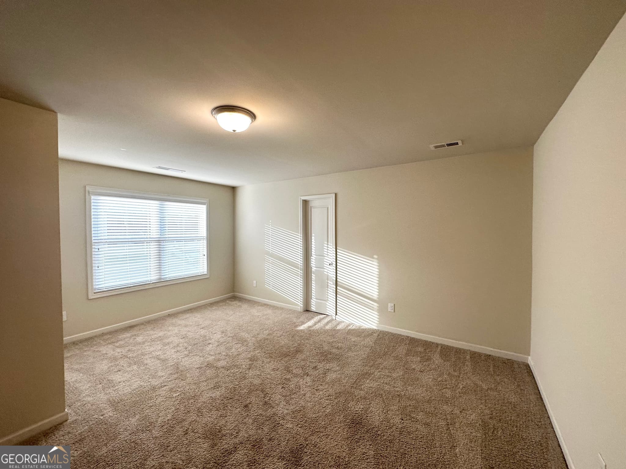 4 bedroom, 2.5 bathroom, 2,351 sq ft single family residence for sale at 318 Dublin Way, Dallas, GA 30132 — photo 9
