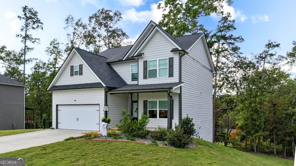 4 bedroom, 2.5 bathroom, 2,266 sq ft single family residence for sale at 171 Quail Forest Circle, Toccoa, GA 30577 — photo 2