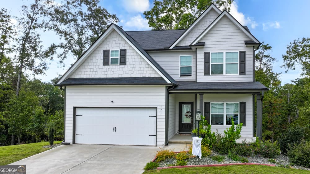 4 bedroom, 2.5 bathroom, 2,266 sq ft single family residence for sale at 171 Quail Forest Circle, Toccoa, GA 30577