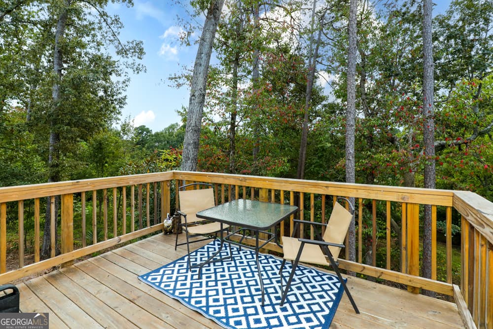 4 bedroom, 2.5 bathroom, 2,266 sq ft single family residence for sale at 171 Quail Forest Circle, Toccoa, GA 30577 — photo 9