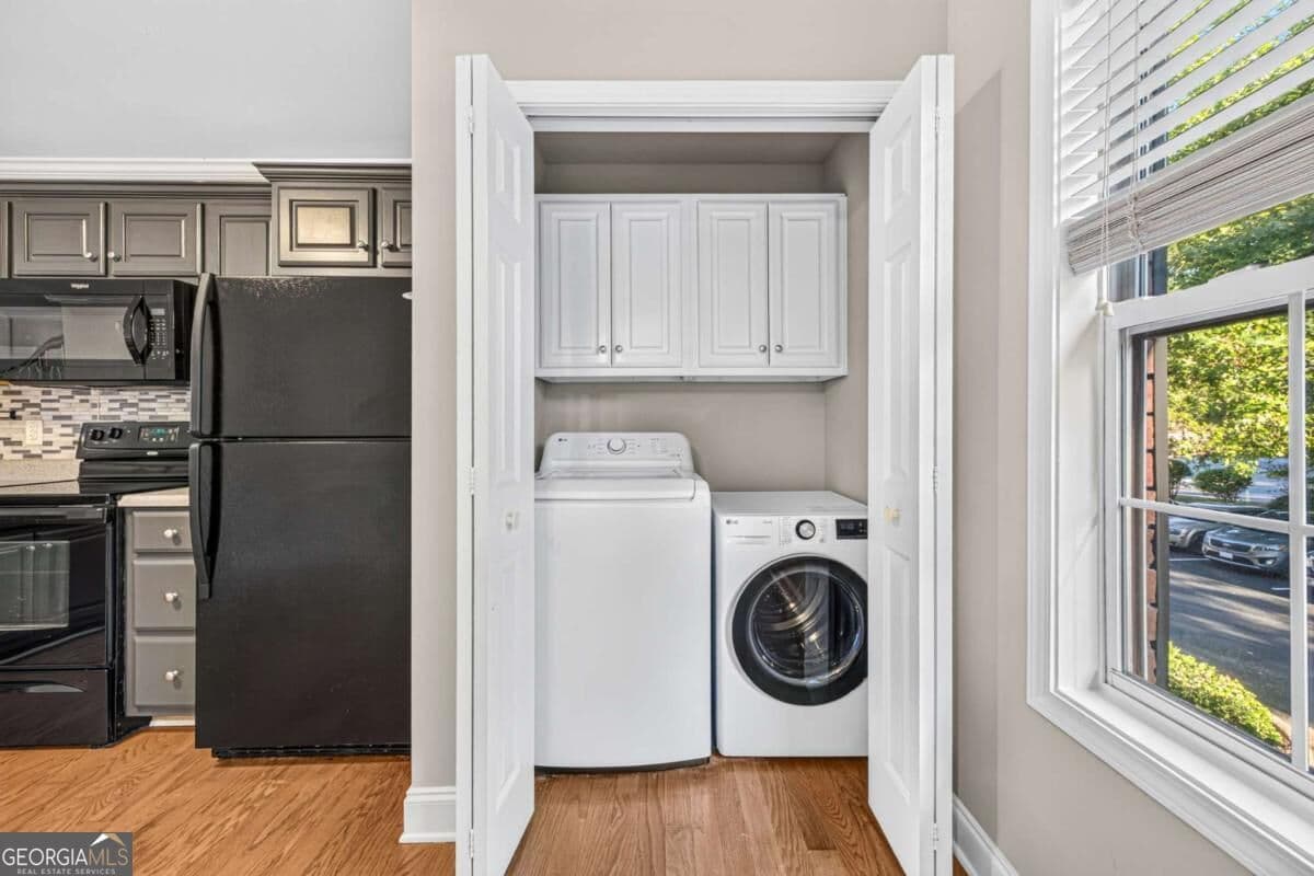 2 bedroom, 2.5 bathroom, 1,088 sq ft condominium for sale at 105 Whitehead Road 23, Athens, GA 30606 — photo 7