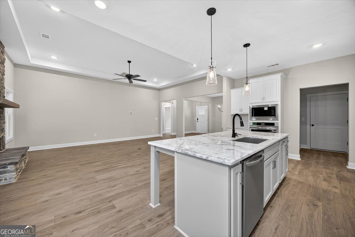 5 bedroom, 4 bathroom, 2,900 sq ft single family residence for sale at 98 Mud Bridge Road, The Rock, GA 30285 — photo 10