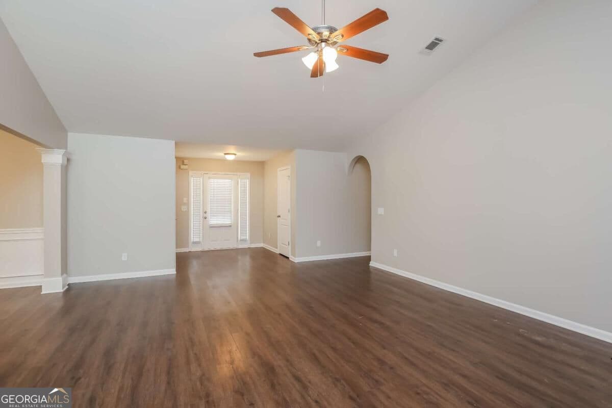 4 bedroom, 2 bathroom single family residence for rent at 4483 Caney Fork Circle, Braselton, GA 30517 for $2,495 a month — photo 6