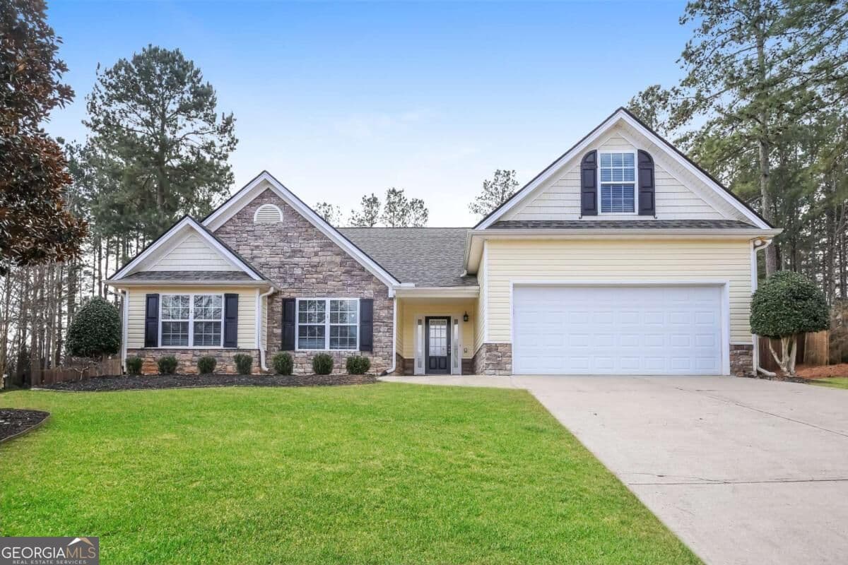 4 bedroom, 2 bathroom single family residence for rent at 4483 Caney Fork Circle, Braselton, GA 30517 for $2,495 a month — photo 1 of 15