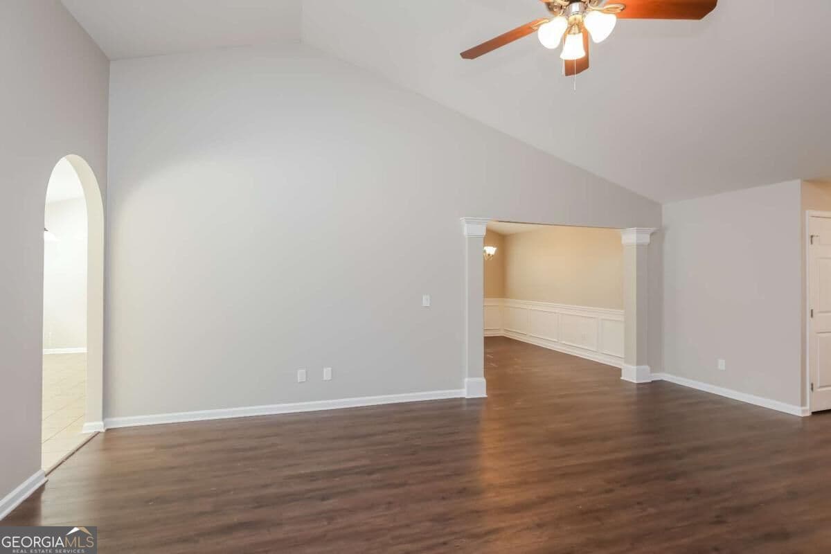 4 bedroom, 2 bathroom single family residence for rent at 4483 Caney Fork Circle, Braselton, GA 30517 for $2,495 a month — photo 5