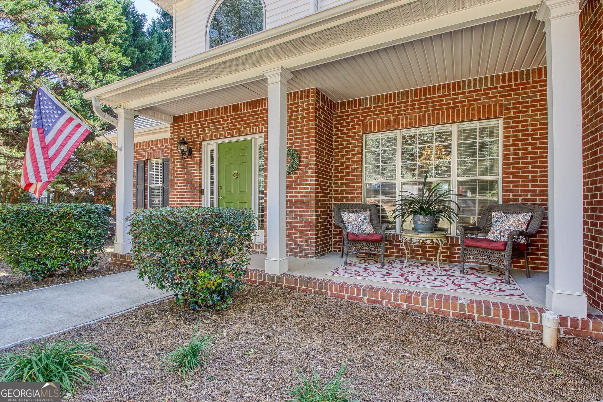5 bedroom, 3 bathroom, 2,409 sq ft single family residence for sale at 15 Grange Way, Sharpsburg, GA 30277 — photo 4