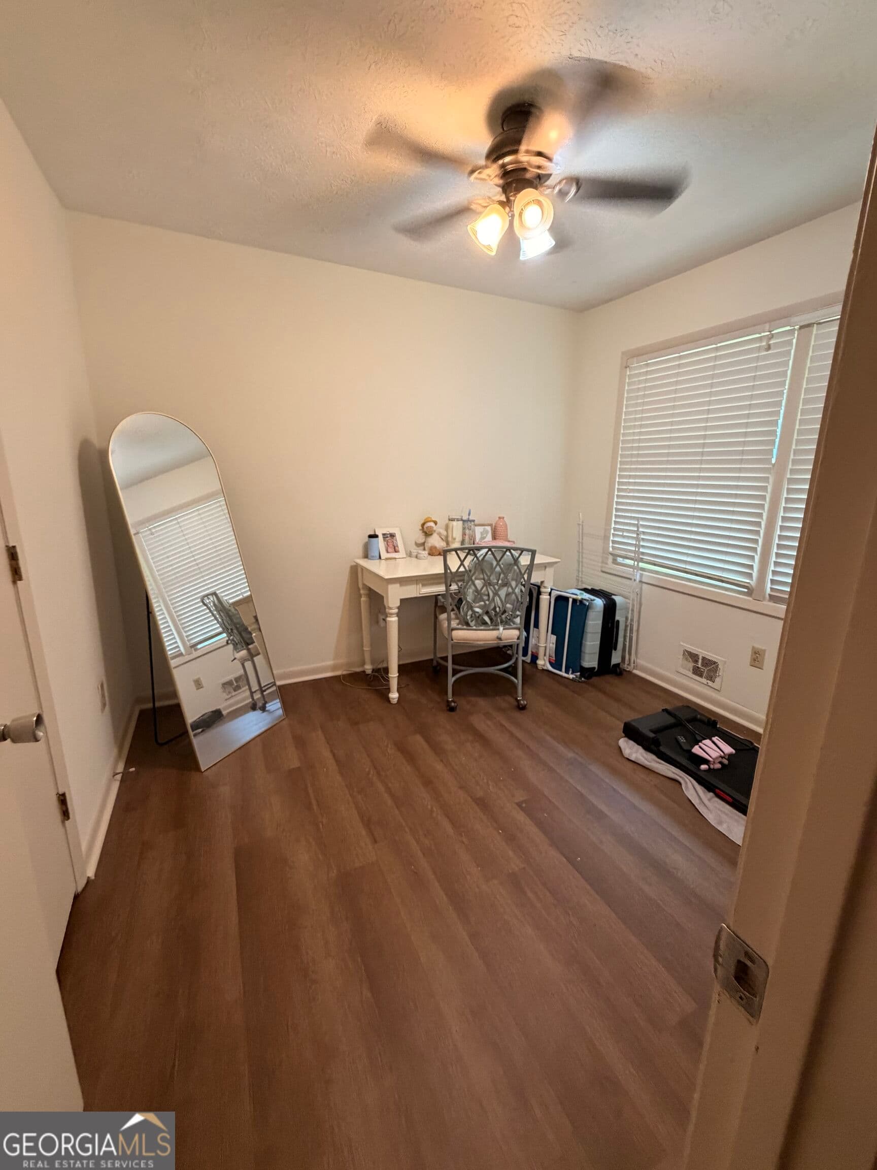 5 bedroom, 3 bathroom, 2,178 sq ft single family residence for rent at 240 Davis Street, Athens, GA 30606 for $4,000 a month — photo 9