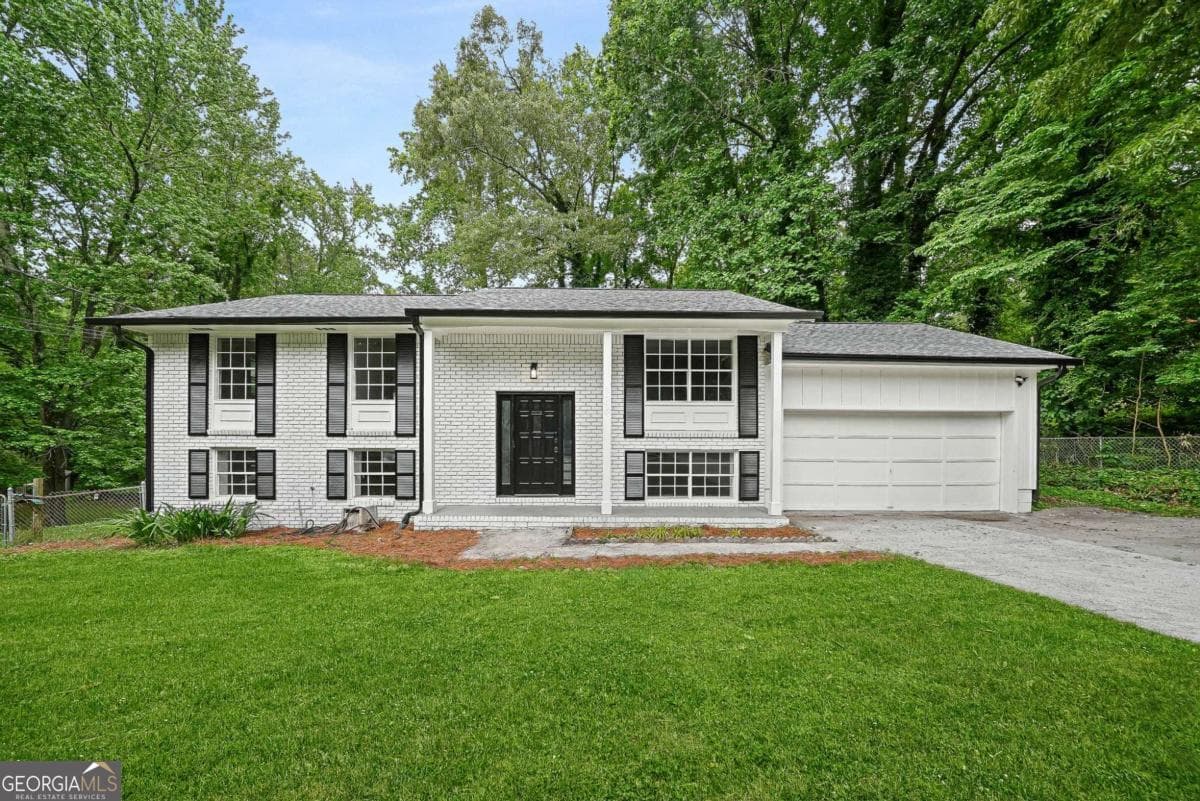 4 bedroom, 2.5 bathroom single family residence sold at 1844 Juniper Court, Marietta, GA 30008