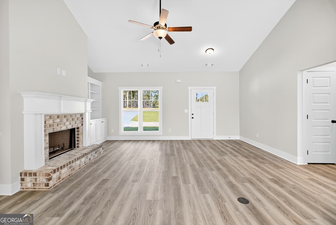 4 bedroom, 3 bathroom, 2,150 sq ft single family residence under contract at 2597 Bethany Bowersville Road 6, Canon, GA 30520 — photo 8