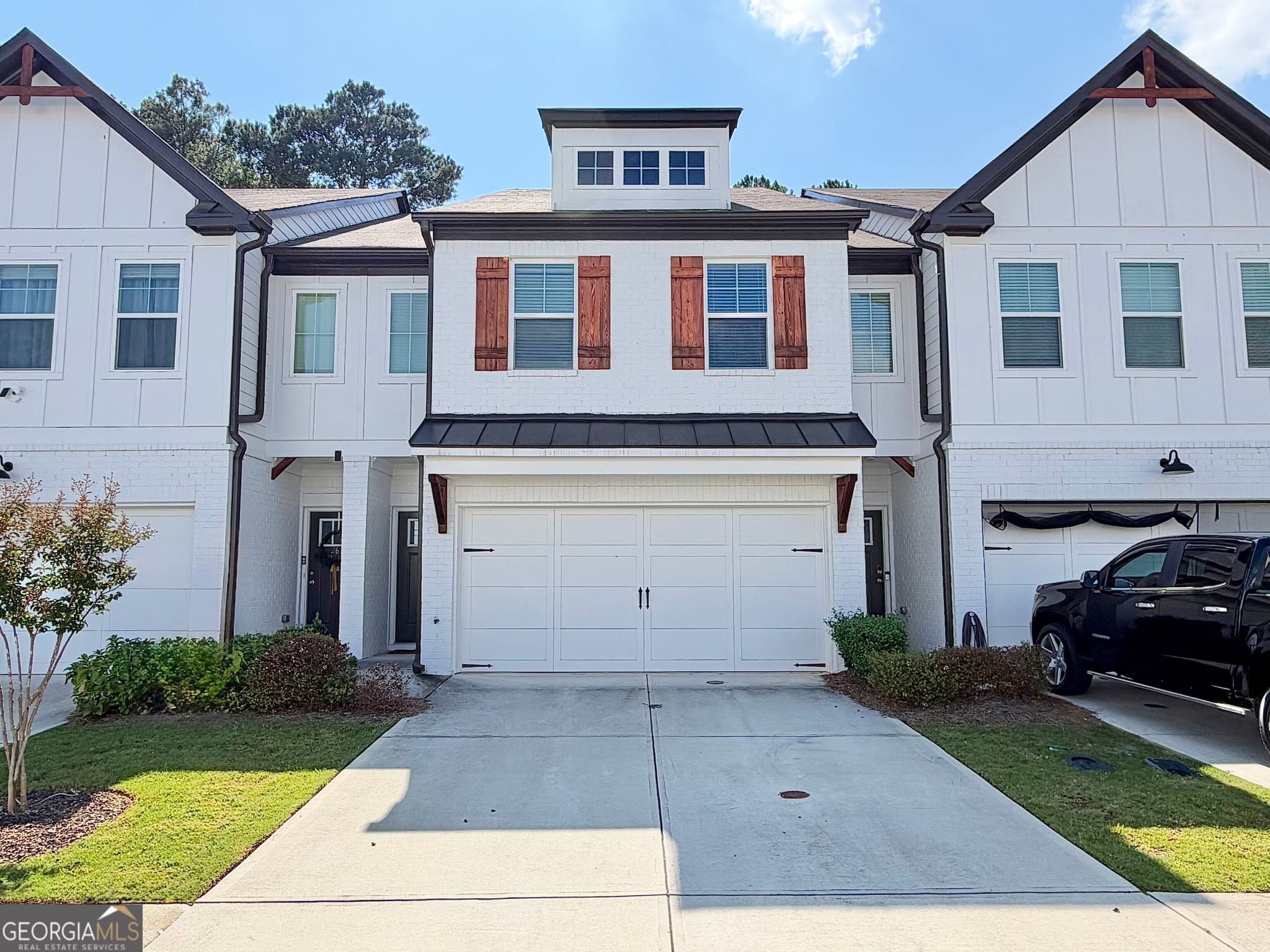 3 bedroom, 2.5 bathroom, 1,818 sq ft townhouse for rent at 263 Auburn Valley Way, Auburn, GA 30011 for $2,000 a month — photo 1 of 27