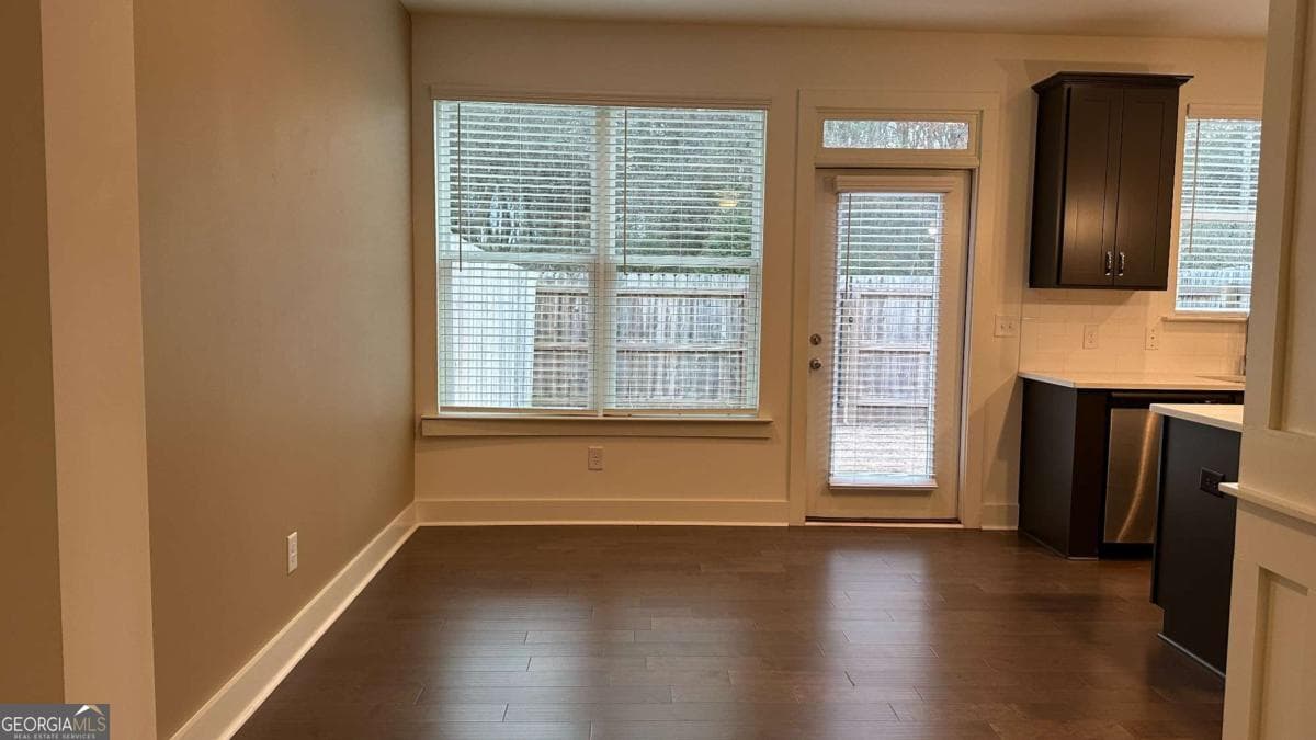 3 bedroom, 2.5 bathroom, 1,818 sq ft townhouse for rent at 263 Auburn Valley Way, Auburn, GA 30011 for $2,000 a month — photo 8