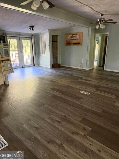 3 bedroom, 2 bathroom, 1,248 sq ft manufactured home,single family residence under contract at 10 Johnson Avenue, Manchester, GA 31816 — photo 5