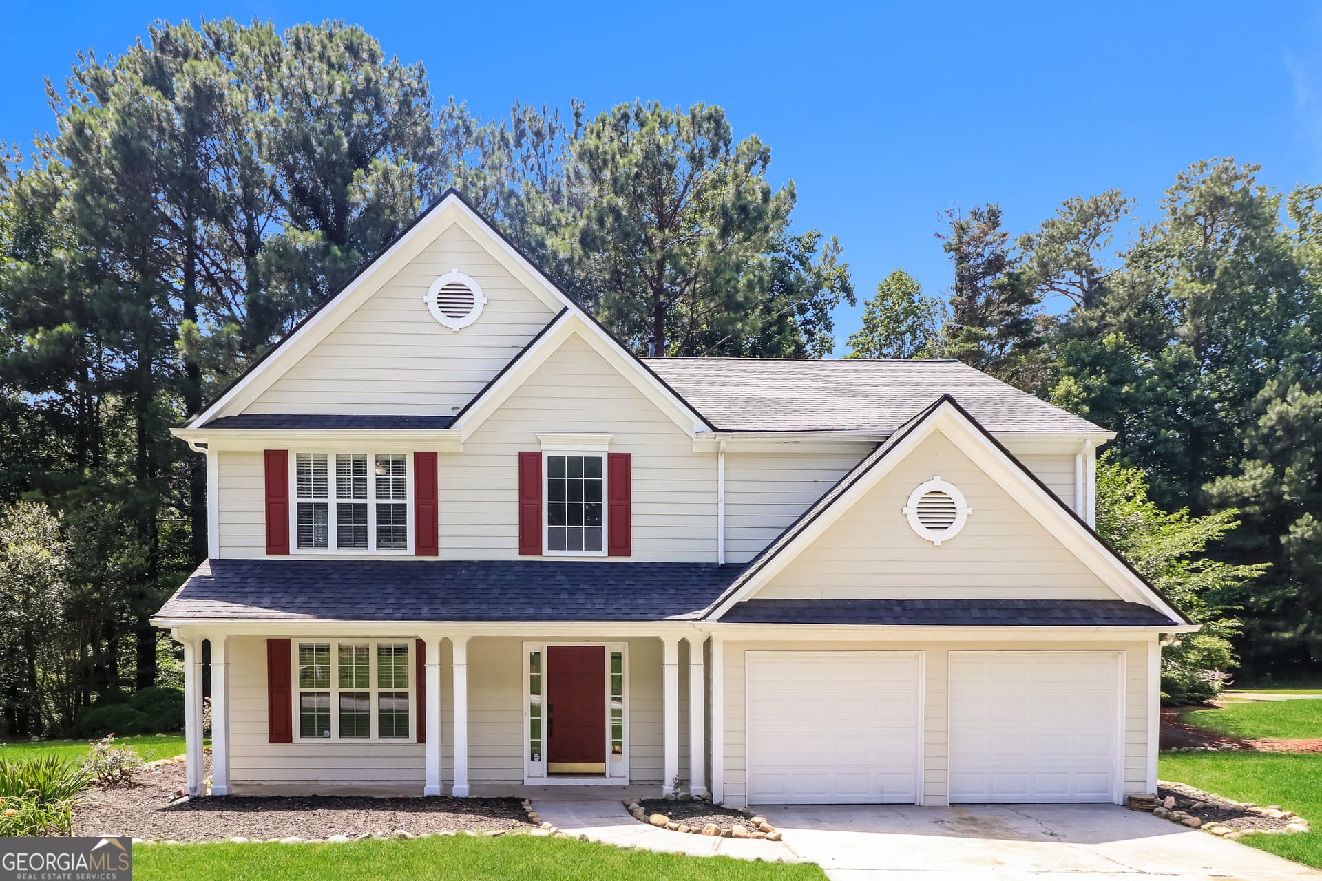 4 bedroom, 2.5 bathroom, 2,286 sq ft single family residence for sale at 3264 Ashgrove Lane, Marietta, GA 30008 — photo 1 of 22