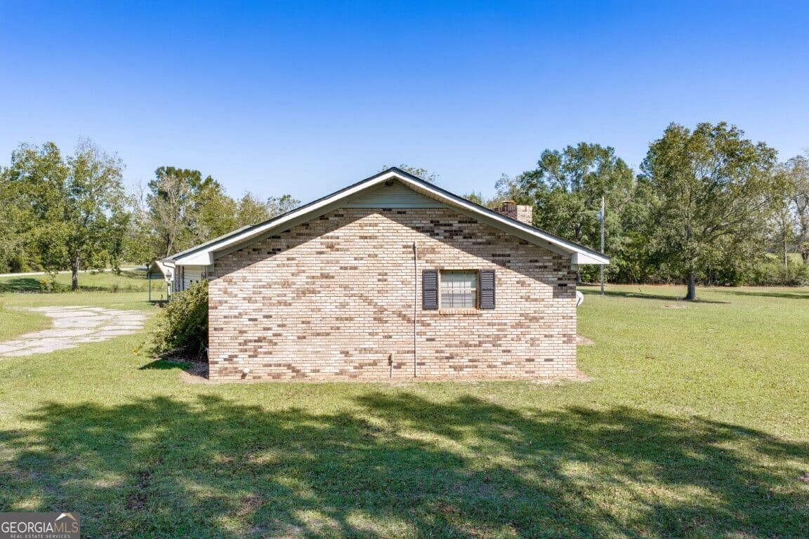 3 bedroom, 3 bathroom, 1,667 sq ft single family residence for sale at 1762 Second Kolomoki Road, Blakely, GA 39823 — photo 4