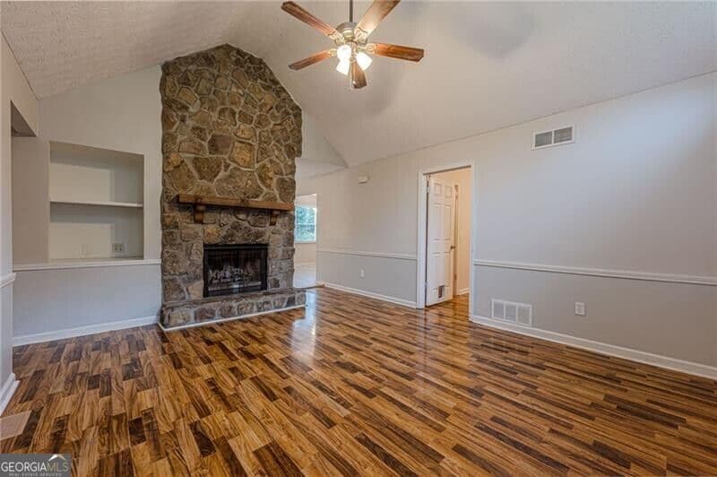 3 bedroom, 2 bathroom, 1,218 sq ft single family residence for sale at 549 Pineland Circle, Mableton, GA 30126 — photo 7