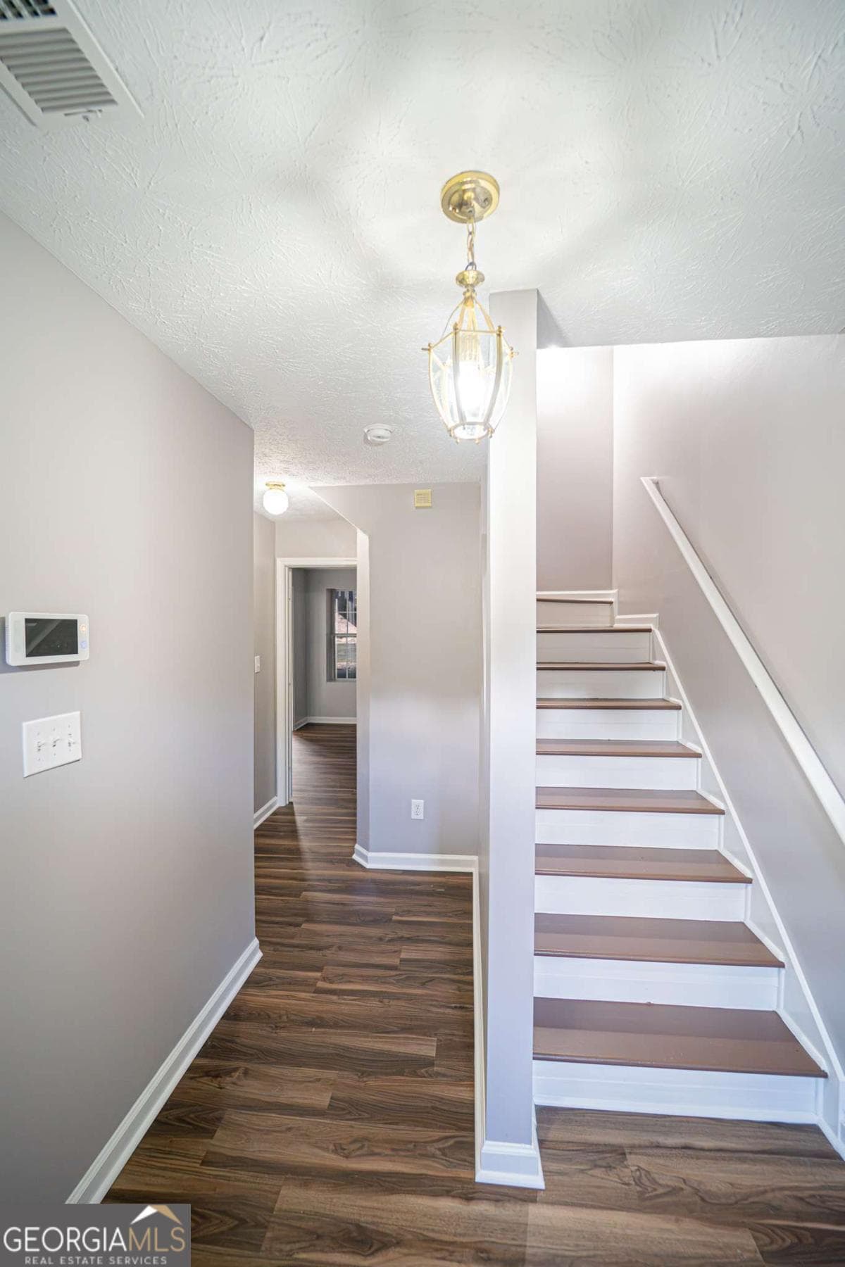 4 bedroom, 3.5 bathroom townhouse for sale at 2077 Pinnacle Pointe Drive, Norcross, GA 30071 — photo 4