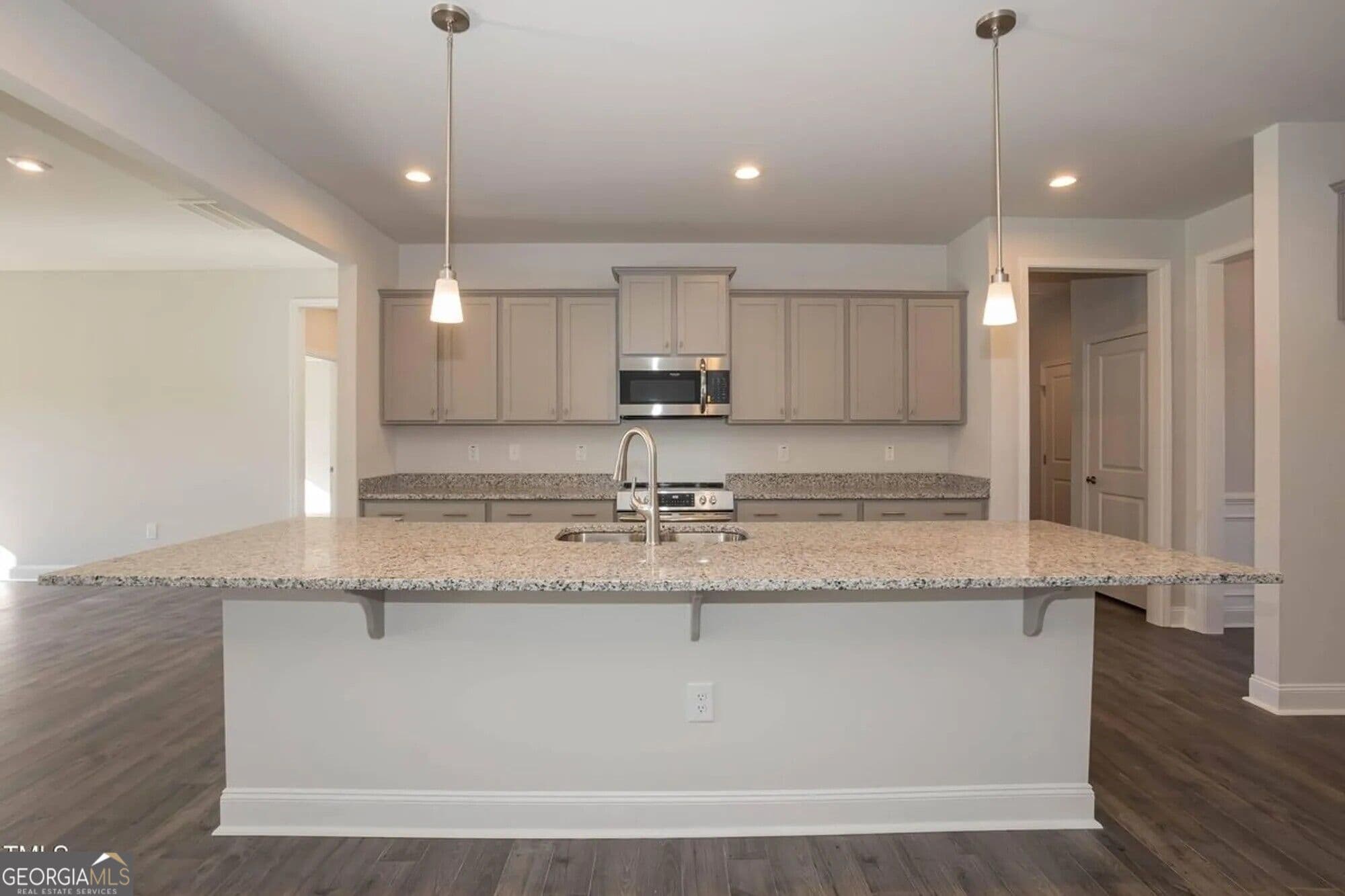 4 bedroom, 3 bathroom, 2,906 sq ft single family residence for sale at 3009 Fairway Drive LOT 914, Villa Rica, GA 30180 — photo 2