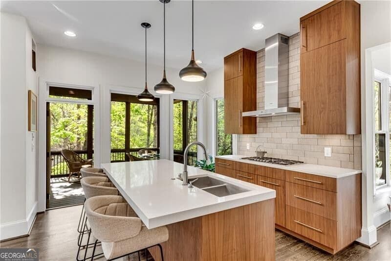 3 bedroom, 2.5 bathroom, 3,441 sq ft single family residence for sale at 370 Mountain Trace Drive, Dahlonega, GA 30533 — photo 5