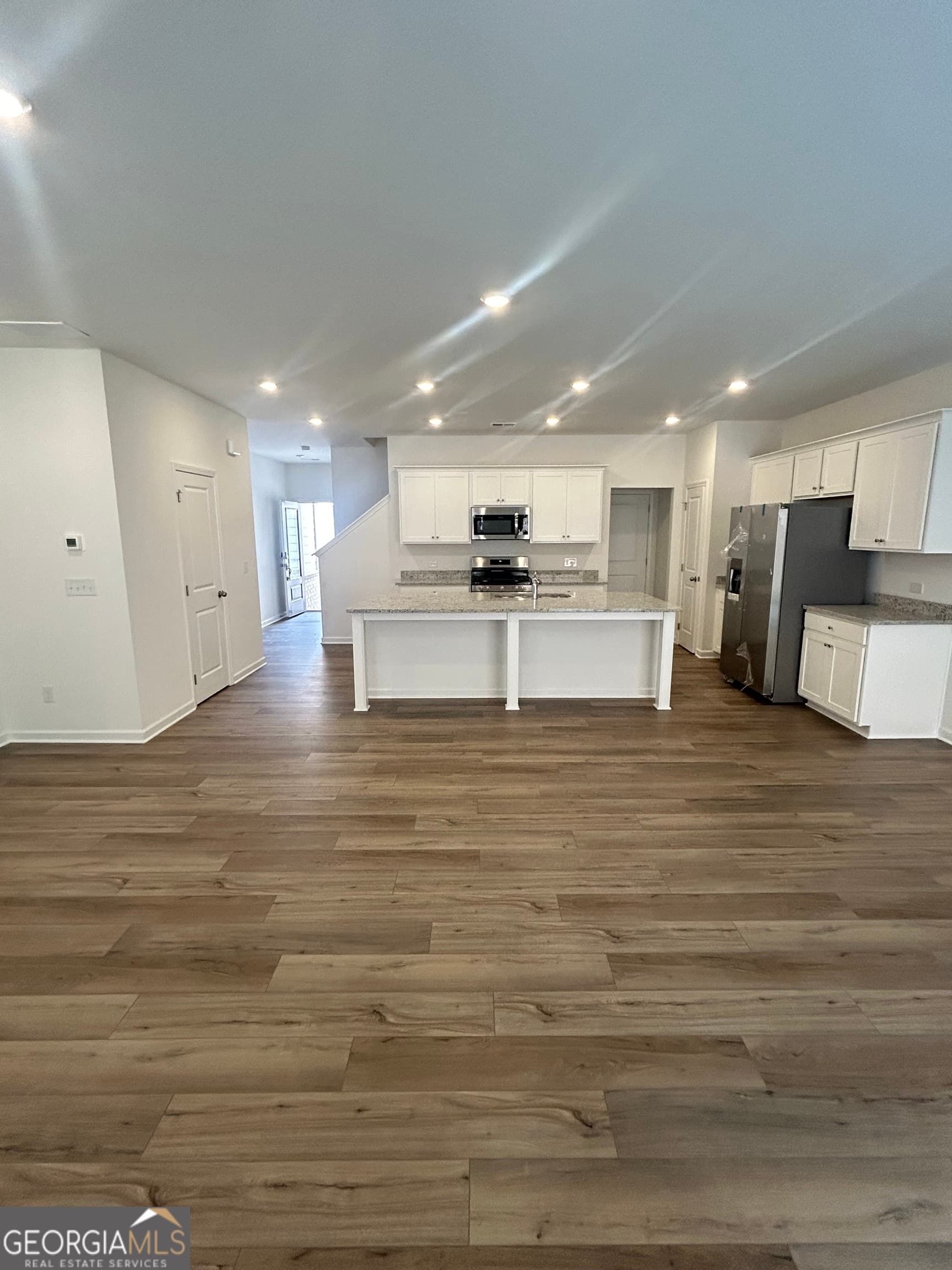 3 bedroom, 2.5 bathroom, 1,796 sq ft townhouse for rent at 160 Vision Street, Bethlehem, GA 30620 for $2,300 a month — photo 5