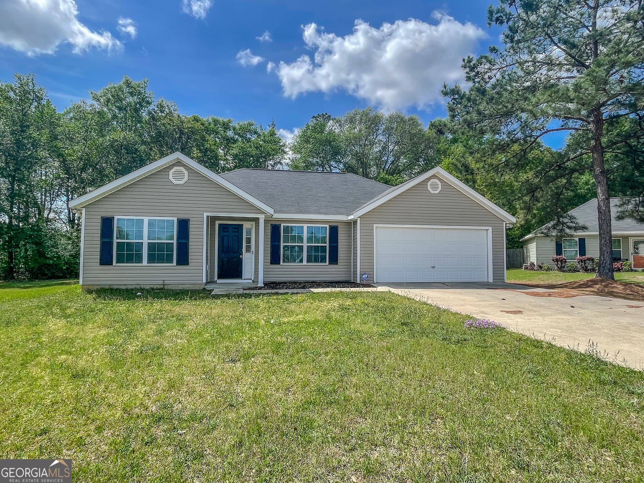 3 bedroom, 2 bathroom, 1,390 sq ft single family residence for rent at 338 S Bridgeport Drive, Statesboro, GA 30461 for $1,775 a month — photo 1 of 1