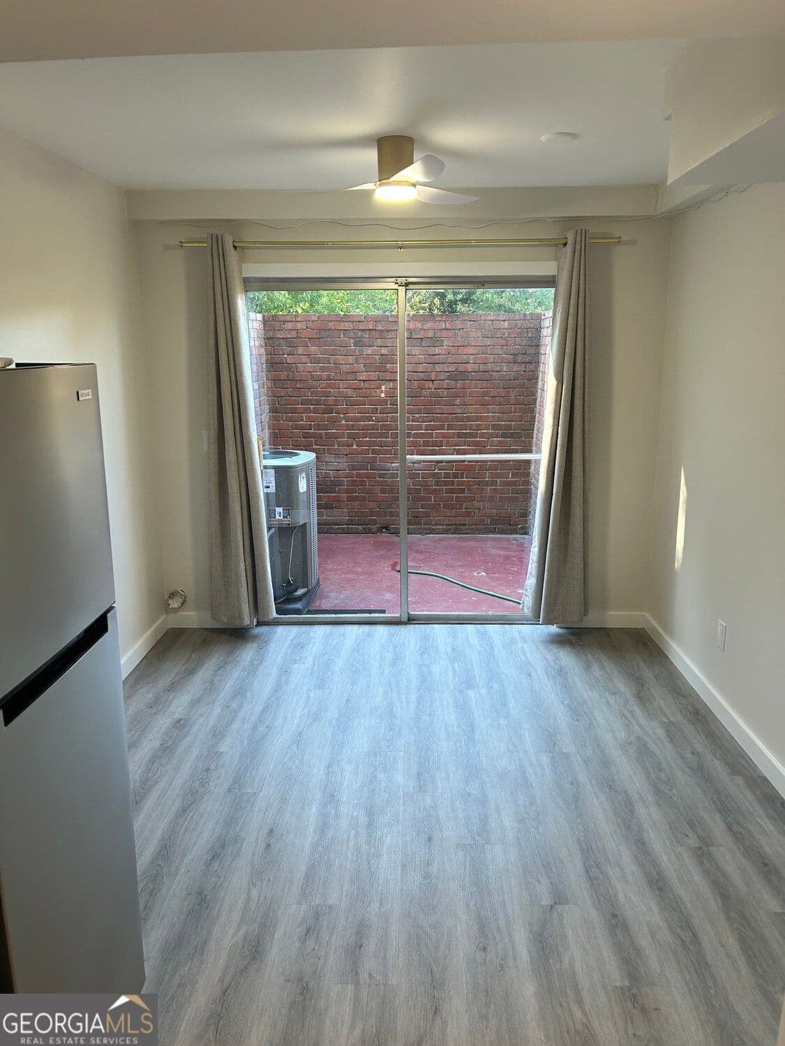 2 bedroom, 1 bathroom, 840 sq ft condominium for sale at 3541 Old Chamblee Tucker Road H, Atlanta, GA 30340 — photo 6