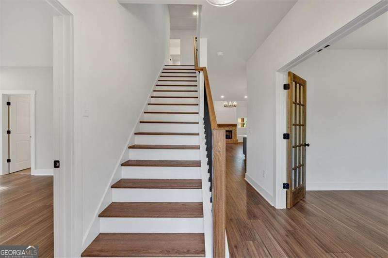 4 bedroom, 3.5 bathroom, 2,460 sq ft single family residence for sale at 133 Old Alabama Road, Emerson, GA 30137 — photo 6