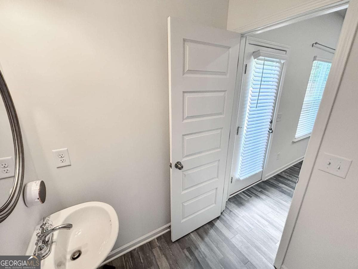 3 bedroom, 2.5 bathroom, 1,766 sq ft townhouse for rent at 5784 Silver Lake Drive, Mableton, GA 30126 for $2,399 a month — photo 6
