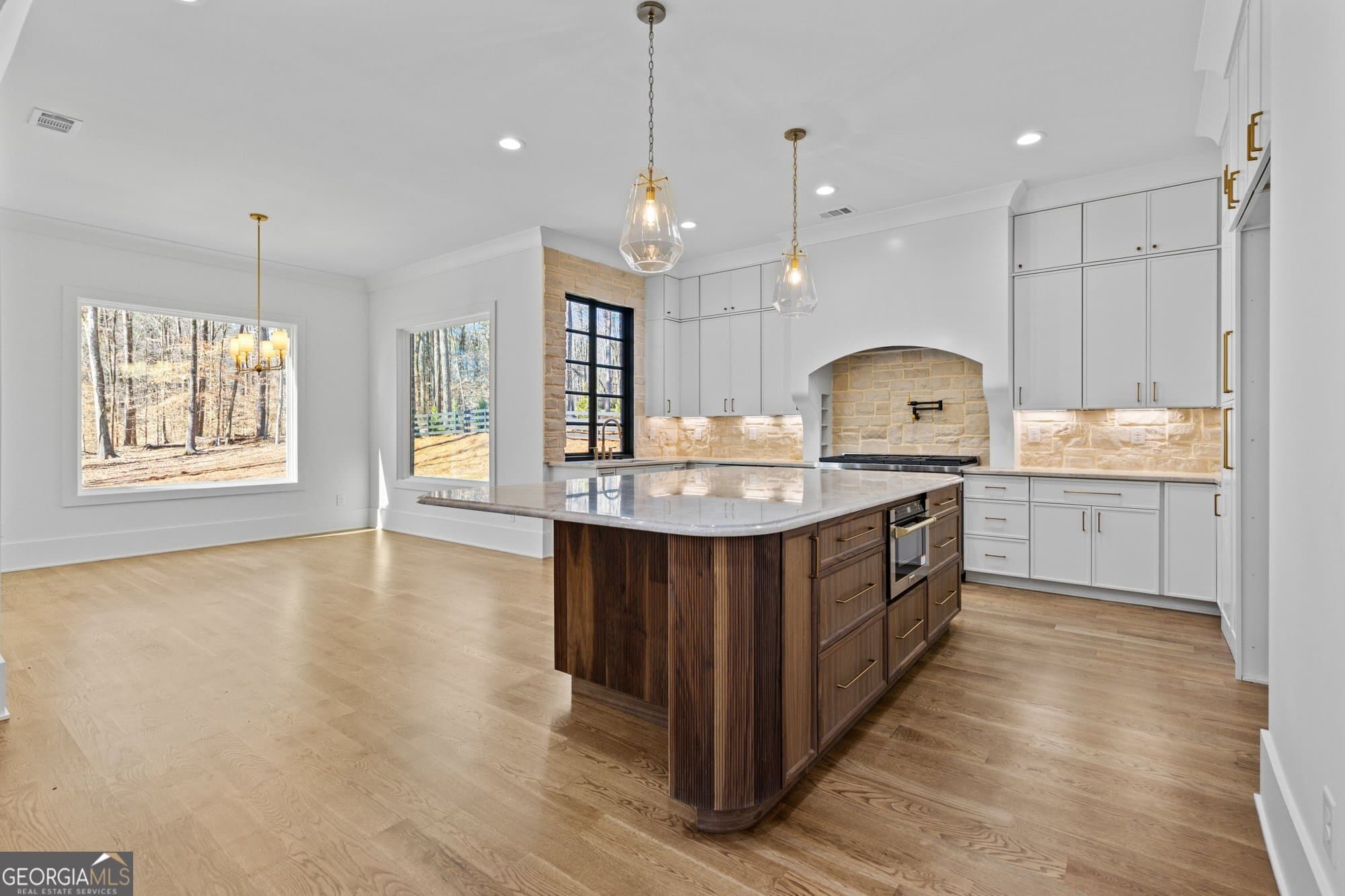 6 bedroom, 4.5 bathroom, 4,500 sq ft single family residence for sale at 1254 Prospect Road, Lawrenceville, GA 30043 — photo 10