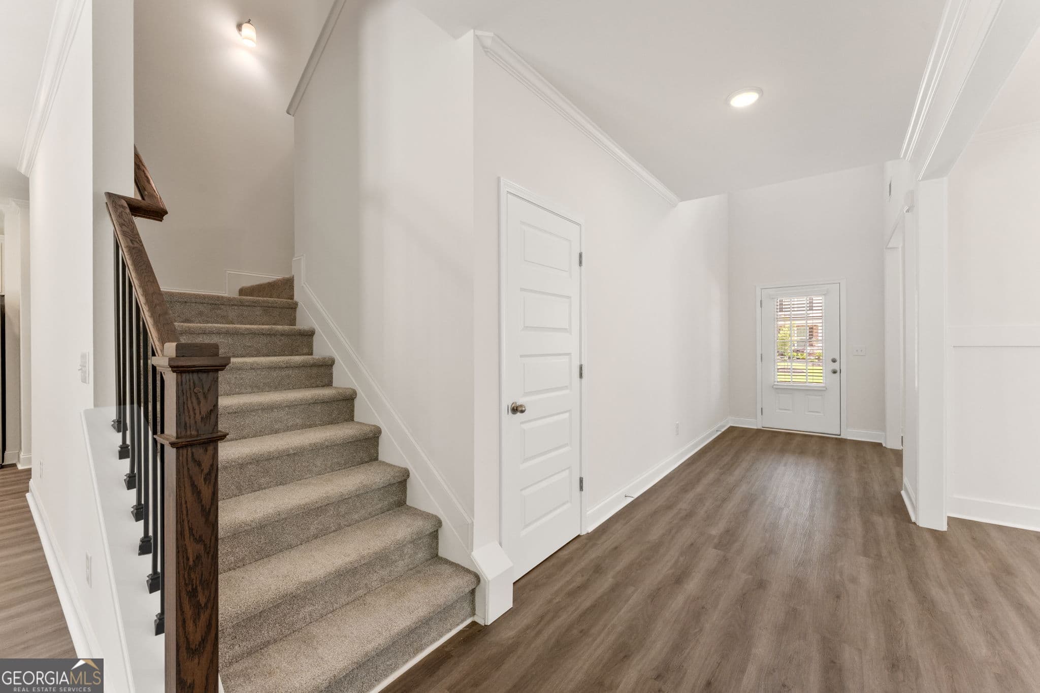 4 bedroom, 2.5 bathroom, 2,428 sq ft single family residence for sale at 3976 Lockaby Way, Lawrenceville, GA 30044 — photo 6