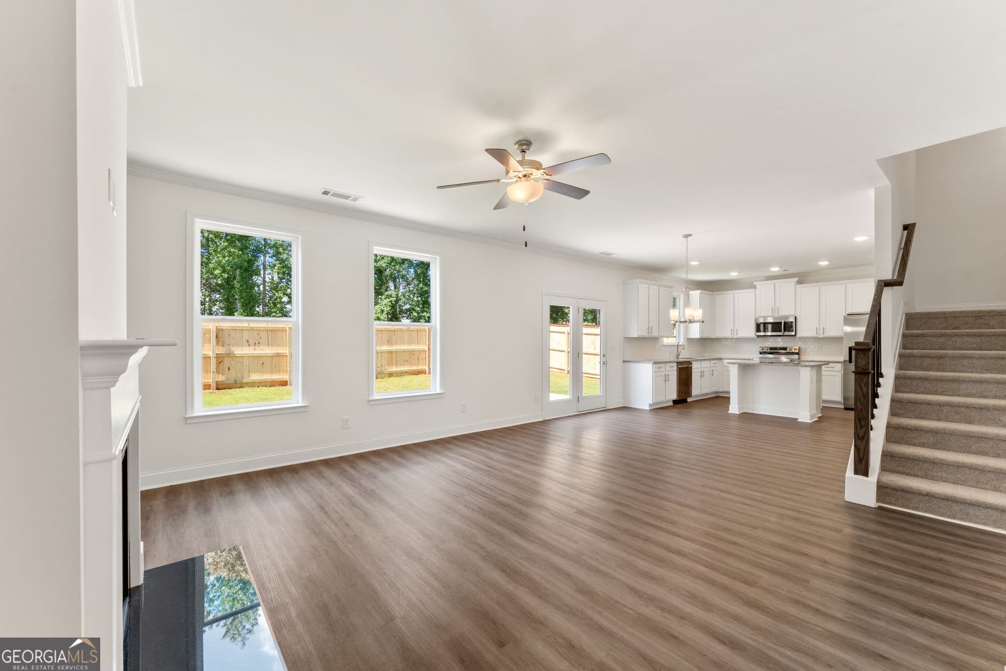 4 bedroom, 2.5 bathroom, 2,428 sq ft single family residence for sale at 3976 Lockaby Way, Lawrenceville, GA 30044 — photo 7