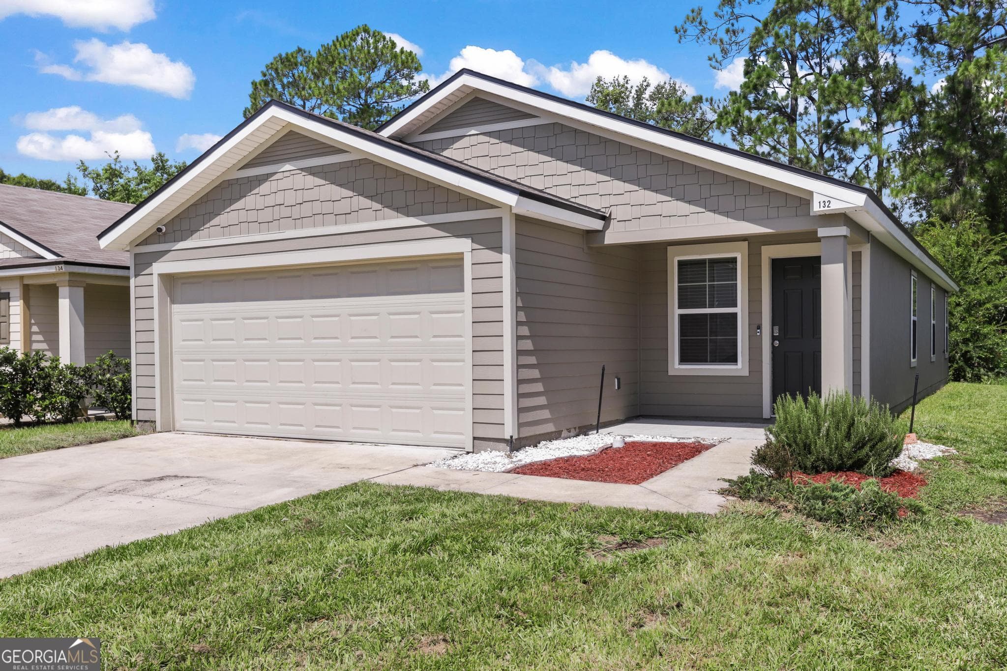 3 bedroom, 2 bathroom, 1,393 sq ft single family residence for sale at 132 Ashwood Circle, St. Marys, GA 31558 — photo 2