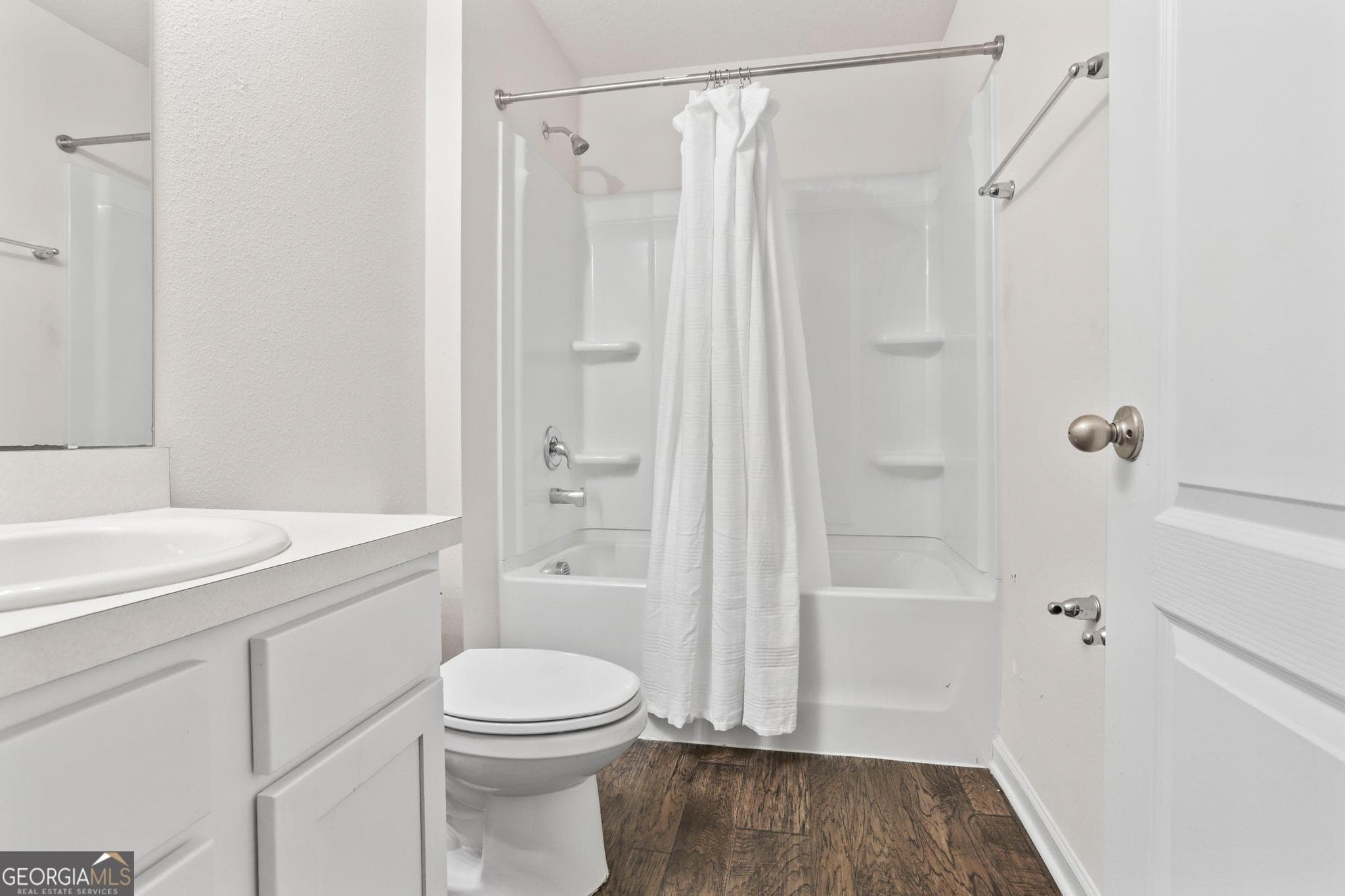 3 bedroom, 2 bathroom, 1,393 sq ft single family residence for sale at 132 Ashwood Circle, St. Marys, GA 31558 — photo 7